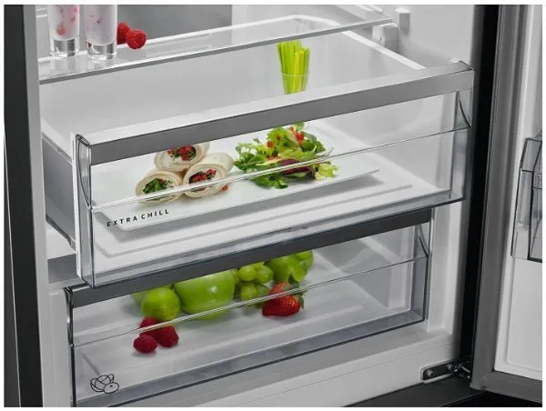 Ψυγειοκαταψύκτης AEG NoFrost 367lt Inox