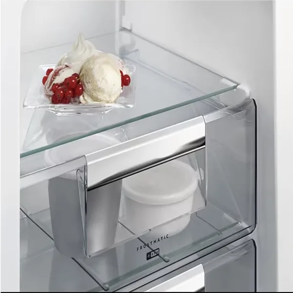 Εντοιχιζόμενος Ψυγειοκαταψύκτης AEG 6000 TwinTech® 269lt NoFrost