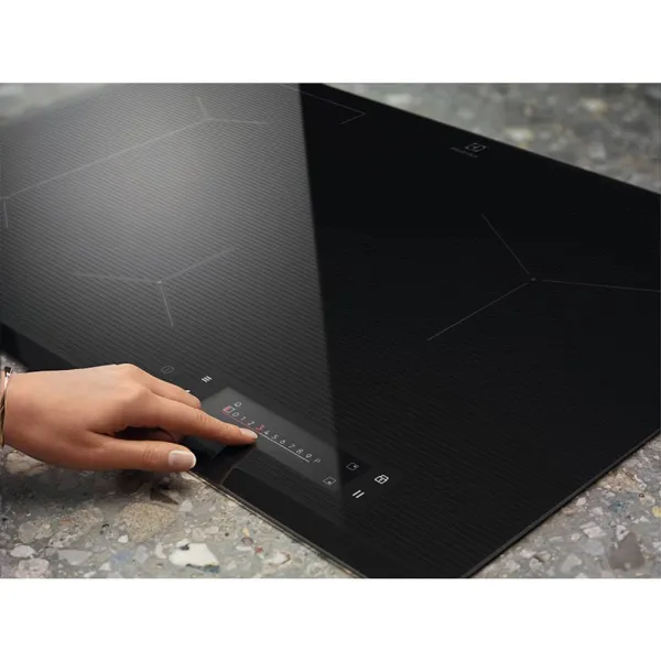 Επαγωγική Εστία Αυτόνομη Electrolux 