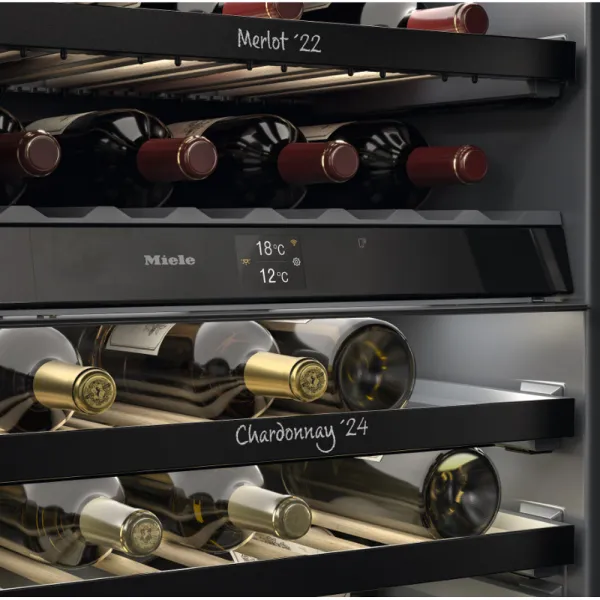 Συντηρητής κρασιών Miele KWTUS7074F Μαύρο obsidian γυαλί